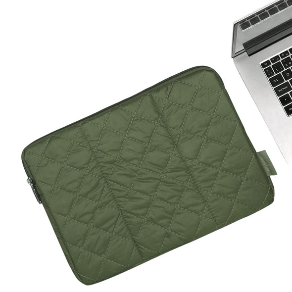 Estuche Laptop Puffer Verde Militar